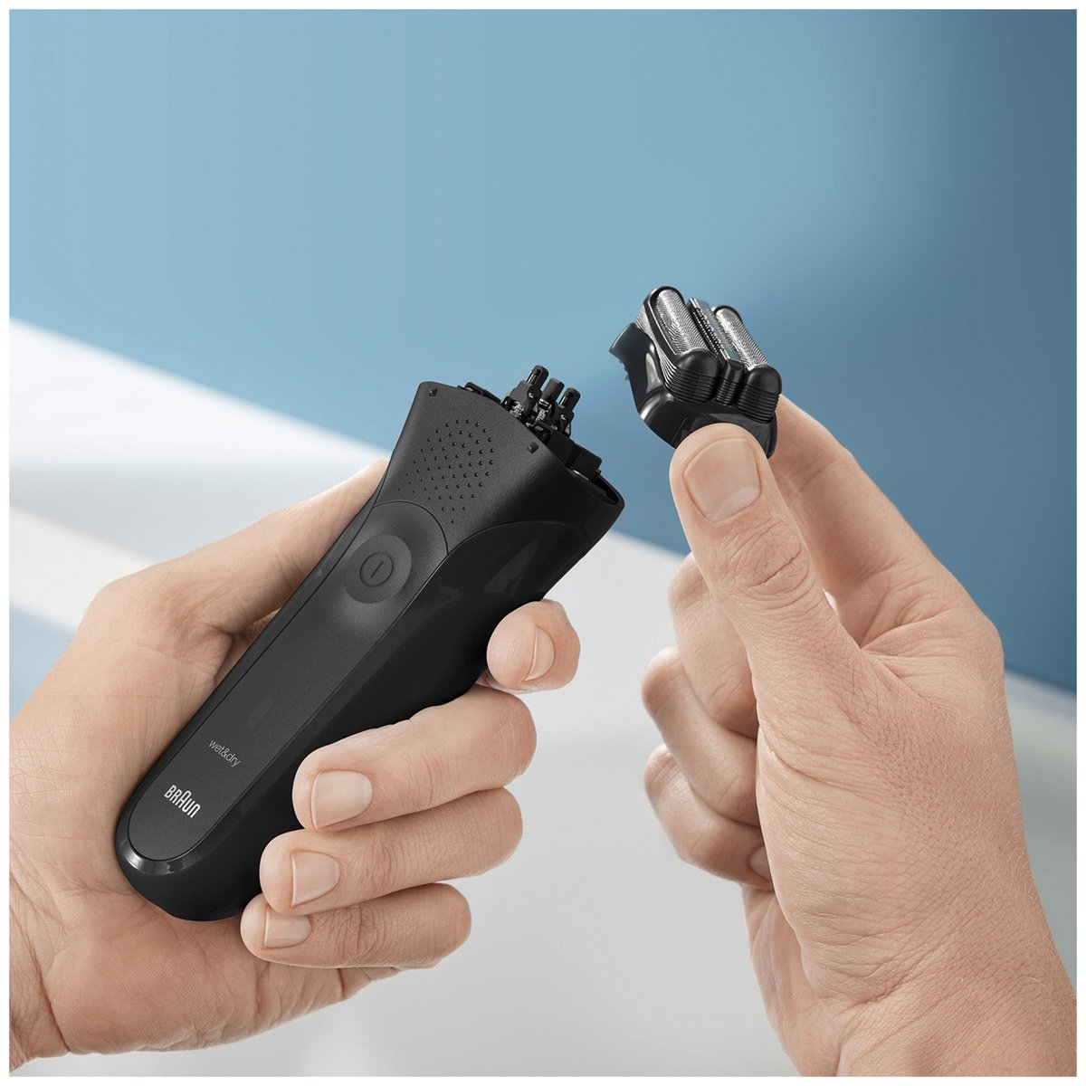 GETIT.QA- Qatar’s Best Online Shopping Website offers BRAUN MEN SHAVER SERIES 3 300S BLACK at the lowest price in Qatar. Free Shipping & COD Available!