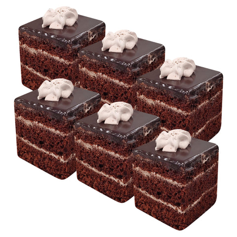 GETIT.QA- Qatar’s Best Online Shopping Website offers Chocolate Pastry Small 6 pcs at the lowest price in Qatar. Free Shipping & COD Available!