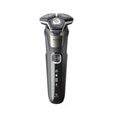 GETIT.QA- Qatar’s Best Online Shopping Website offers PHILIPS 5000 SERIES WET AND DRY ELECTRIC SHAVER, S5887/10 at the lowest price in Qatar. Free Shipping & COD Available!