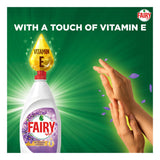 GETIT.QA- Qatar’s Best Online Shopping Website offers FAIRY REFRESHING LAVENDER TOUCH OF VITAMIN E DISHWASHING LIQUID 600 ML
 at the lowest price in Qatar. Free Shipping & COD Available!