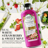 GETIT.QA- Qatar’s Best Online Shopping Website offers HERBAL ESSENCES BIO: RENEW CLEAN WHITE STRAWBERRY & SWEET MINT CONDITIONER 400 ML at the lowest price in Qatar. Free Shipping & COD Available!