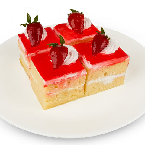 GETIT.QA- Qatar’s Best Online Shopping Website offers STRAWBERRY PASTRY SMALL 4PCS at the lowest price in Qatar. Free Shipping & COD Available!