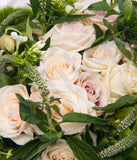 Premiere en Blance Hand Bouquet Price Online Doha Qatar